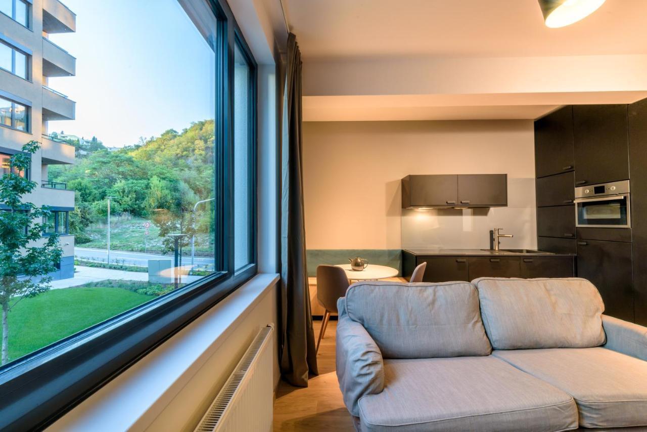Bratislava Center, River Front, Private Parking Included Dış mekan fotoğraf